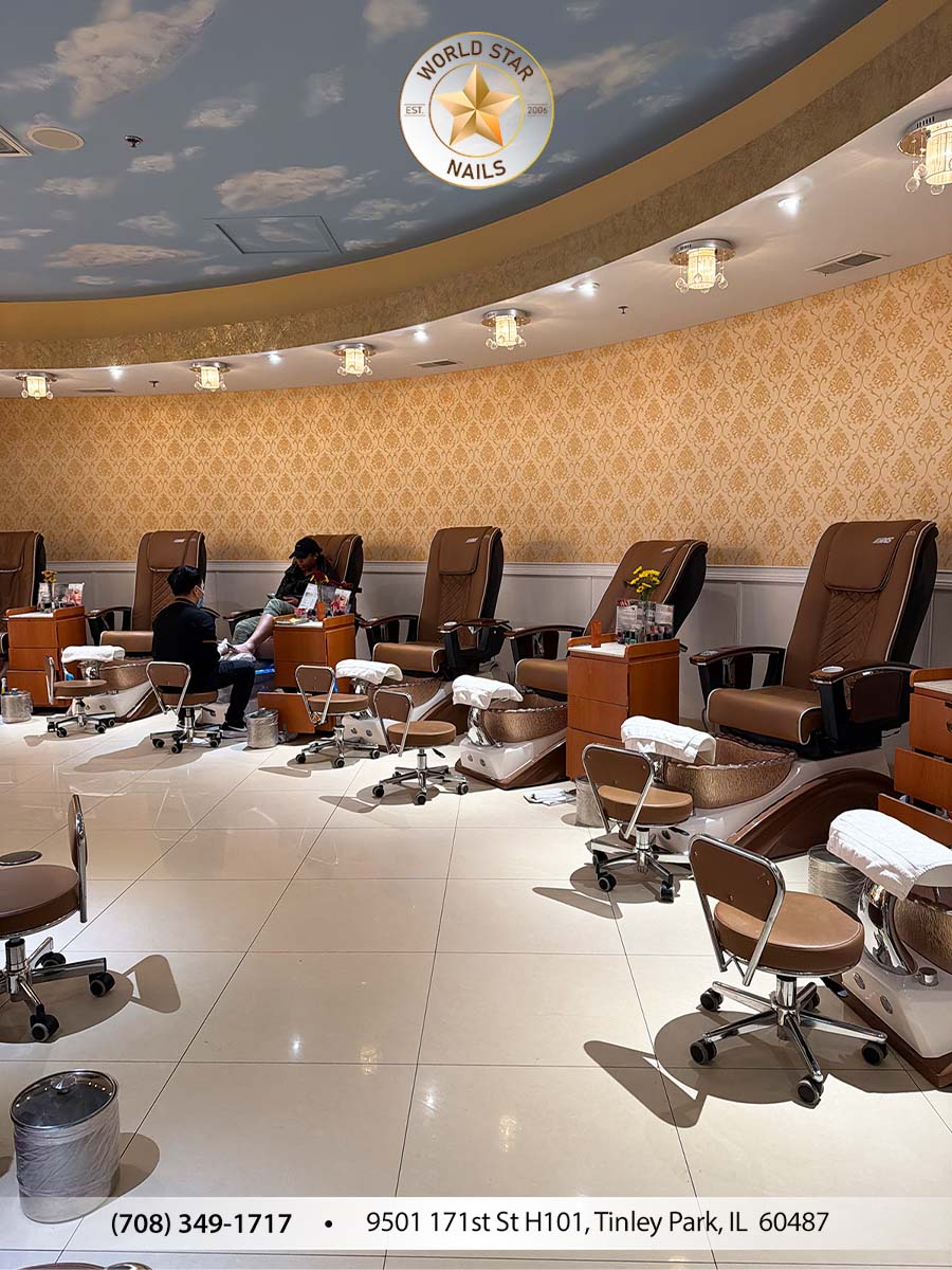 World Star Nails