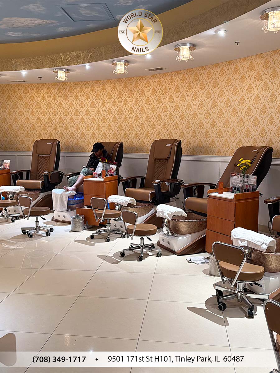 World Star Nails